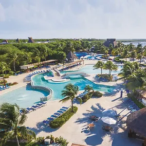 ***** Resort Bluebay Grand Esmeralda Messico